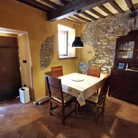In Pieno Centro Apartment *